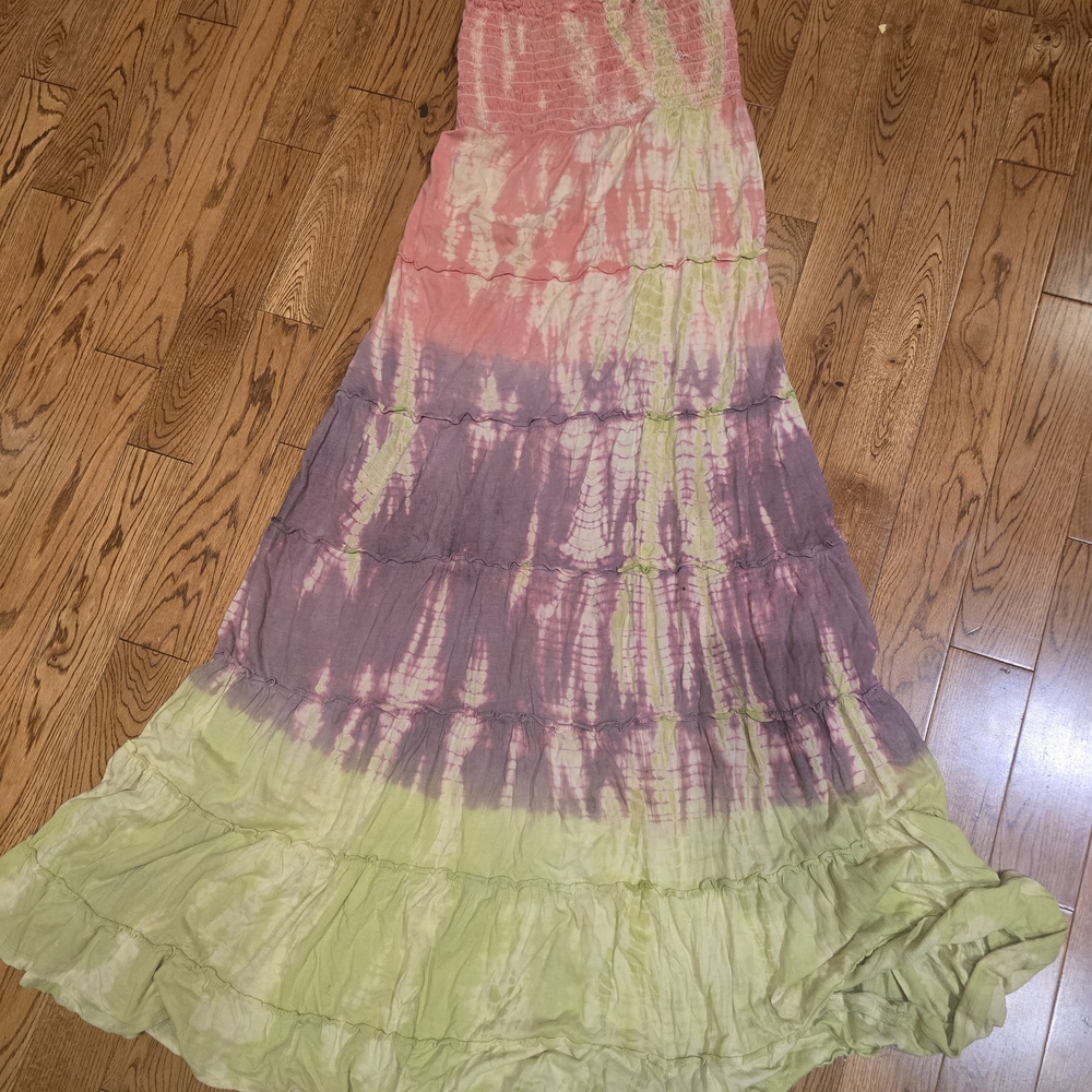 Tie-Dye Maxi Dress